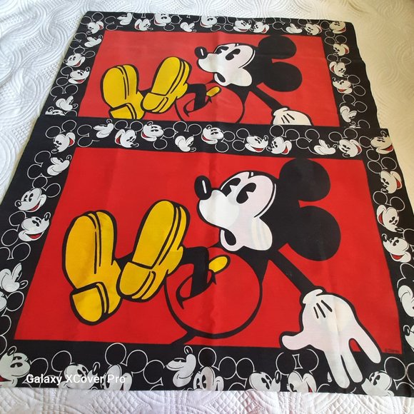 Disney Mickey Mouse Pillowcases.  Set of 2 - Picture 1 of 6